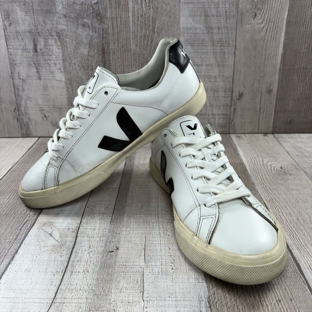 Veja White Leather Sneakers with Black V Logo - Picture 2 of 15